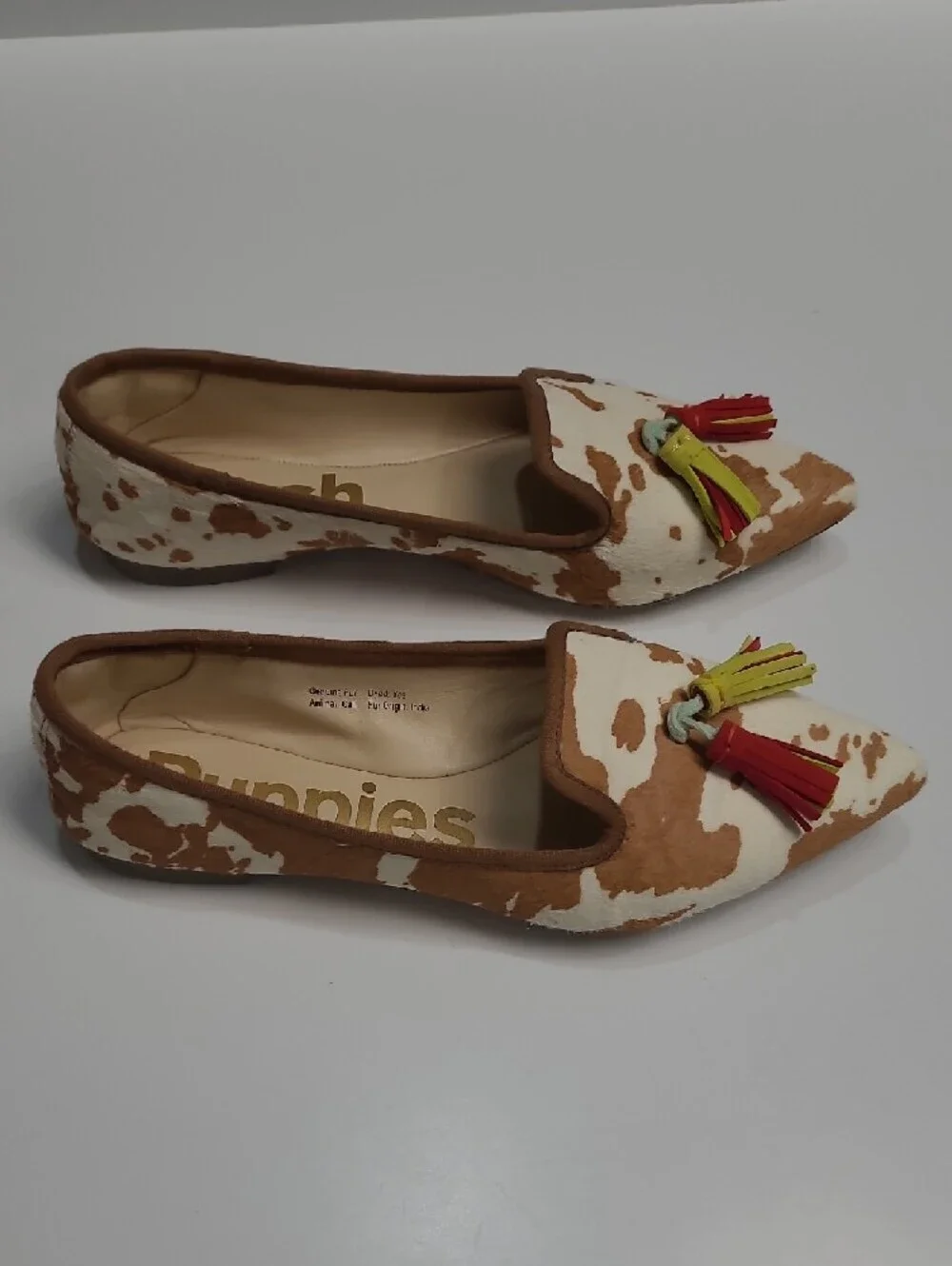Hush Puppies Women's Cowhide Pointed Loafers with Red & Lime Tassels Size 6.5